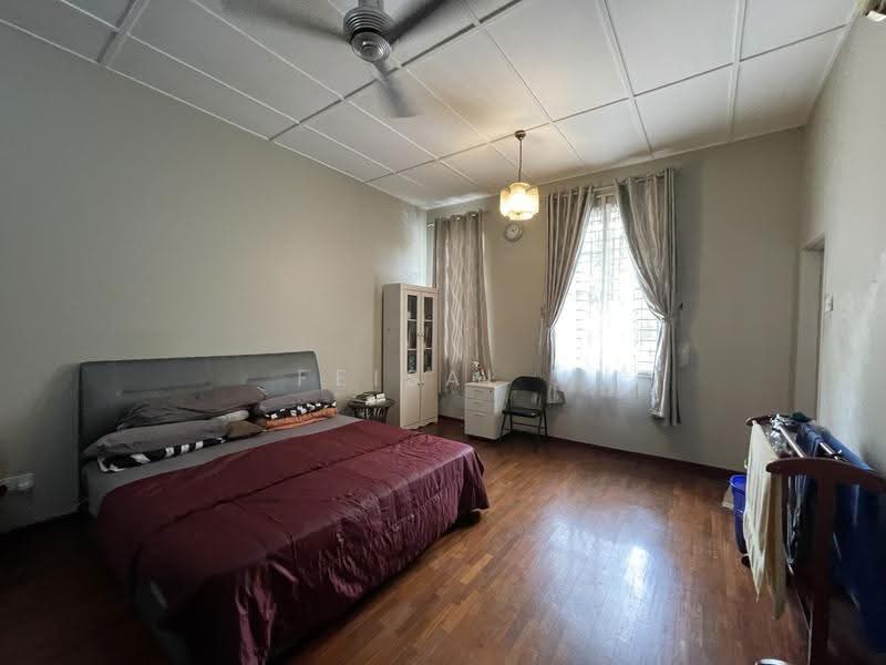 Rumah Teres 2-Tingkat untuk Dijual di Seksyen 4 (Kota Damansara) - Feisal . - Bedroom - PropertyGuru.com.my