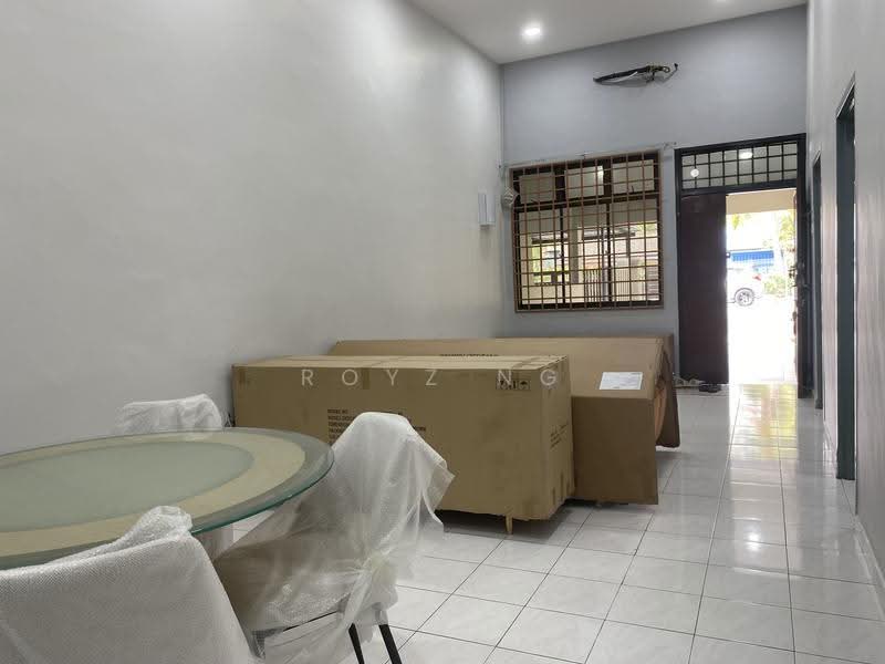 1-storey Terraced House for Sale in Taman Bukit Jaya (Ulu Tiram) - Royz Ng - Dining Room - PropertyGuru.com.my