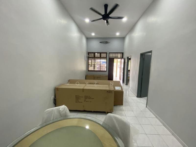 1-storey Terraced House for Sale in Taman Bukit Jaya (Ulu Tiram) - Royz Ng - Interior - PropertyGuru.com.my