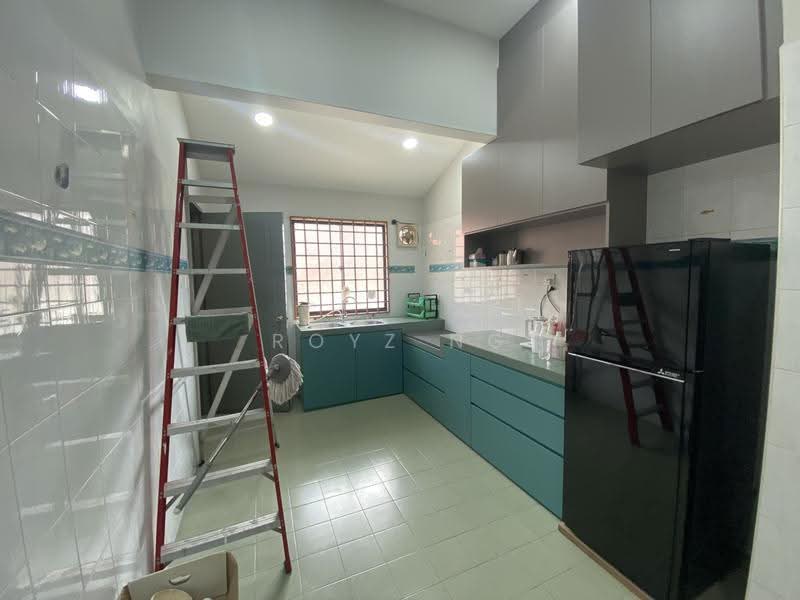 1-storey Terraced House for Sale in Taman Bukit Jaya (Ulu Tiram) - Royz Ng - Kitchen - PropertyGuru.com.my