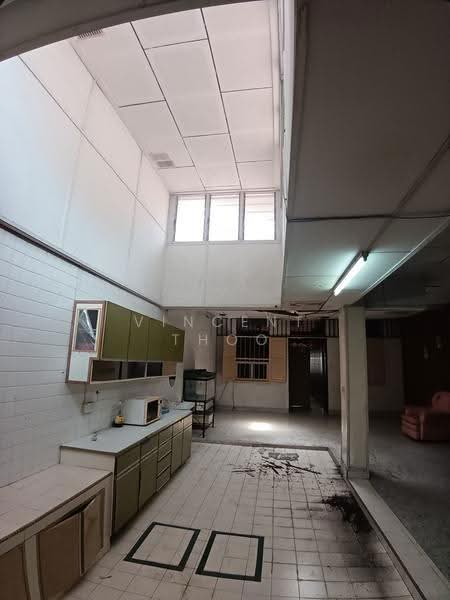 1-storey Terraced House for Sale in Taman Falim (Ipoh) - Vincent Thoo - Kitchen - PropertyGuru.com.my