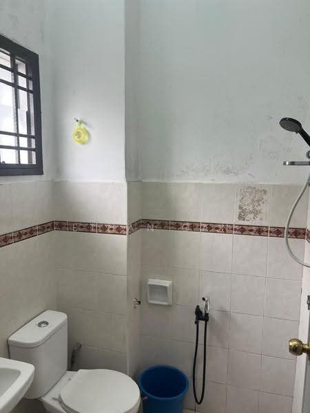 Rumah Teres untuk Disewa di Austin (Johor Bahru) - Ethan Gan - Bathroom - PropertyGuru.com.my