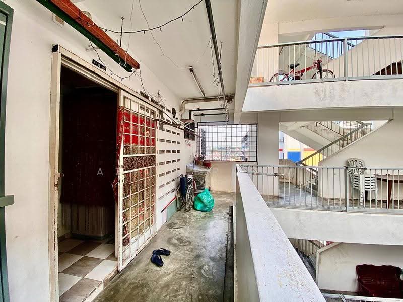 Flat for Sale at Desa Tasik Fasa 6B - Azli Ibrahim - Corridor - PropertyGuru.com.my