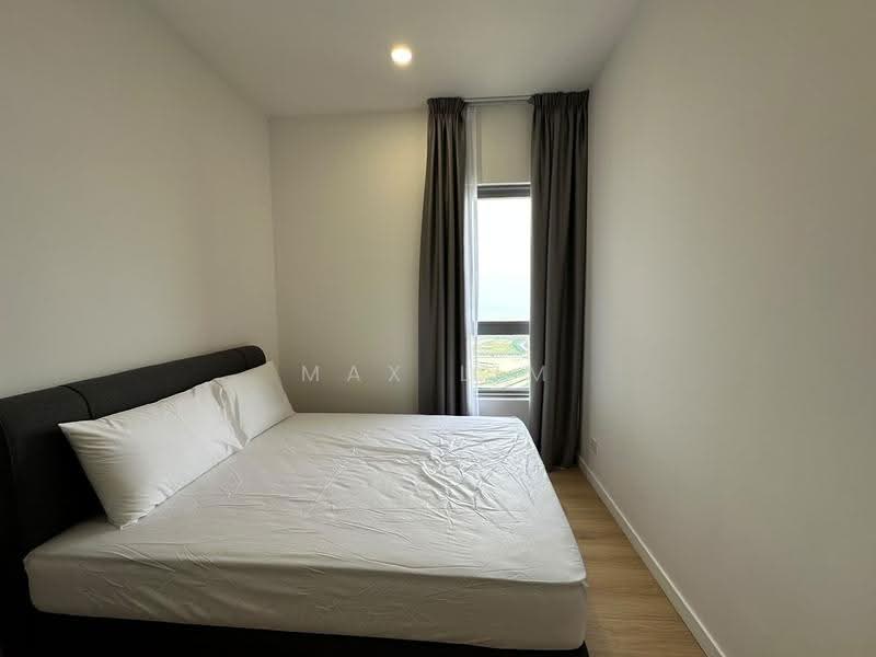 Service Residence for Sale at The Meg Serviced Residence - Max Lim - Bedroom - PropertyGuru.com.my