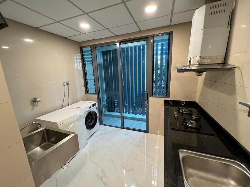 Condominium for Rent at 11 Mont Kiara @ MK11 - Michael Kong Kang Wei - Kitchen - PropertyGuru.com.my