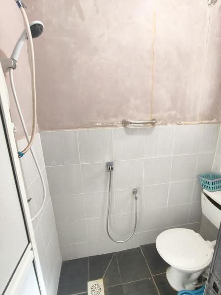 2-storey Terraced House for Sale in Bukit Beruntung (Selangor) - Zann Fauzan - Bathroom - PropertyGuru.com.my
