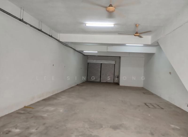 Kedai untuk Disewa di Sungai Buloh (Selangor) - Lee Sing Siong - Interior - PropertyGuru.com.my