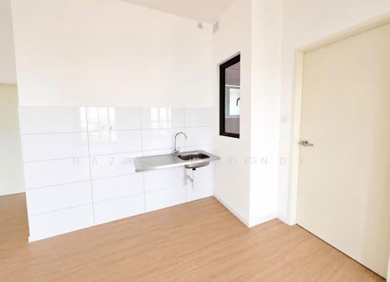 Townhouse for Rent in Seksyen 13 (Shah Alam) - Nazrin Affendy - Kitchen - PropertyGuru.com.my