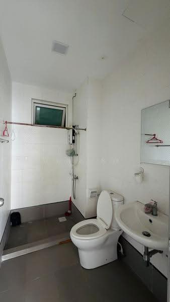 Kediaman Servis untuk Disewa di Seasons Amara Larkin - Tina So - Bathroom - PropertyGuru.com.my