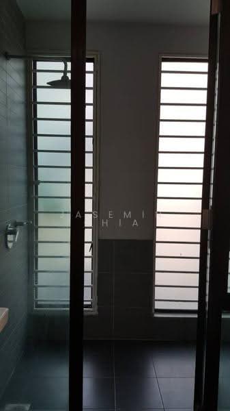 Rumah Teres 3-Tingkat untuk Dijual di Prima Selayang (Selayang) - Jasemin Chia - Bathroom - PropertyGuru.com.my