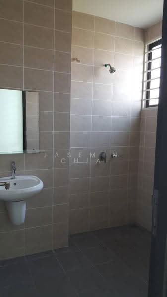 Rumah Teres 3-Tingkat untuk Dijual di Prima Selayang (Selayang) - Jasemin Chia - Bathroom - PropertyGuru.com.my