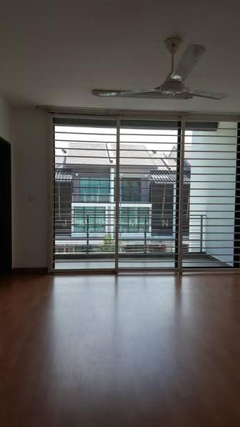 Rumah Teres 3-Tingkat untuk Dijual di Prima Selayang (Selayang) - Jasemin Chia - Living Room - PropertyGuru.com.my