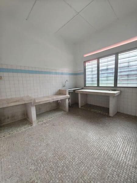 Rumah Teres 2-Tingkat untuk Dijual di Taman Pengkalan Barat (Ipoh) - Sam . - Kitchen - PropertyGuru.com.my