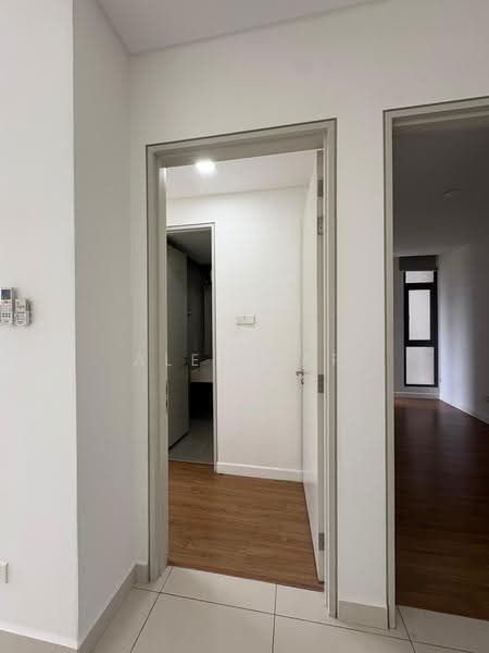 Kondominium untuk Dijual di Vivo Residential Suites - Alex Yap - Corridor - PropertyGuru.com.my