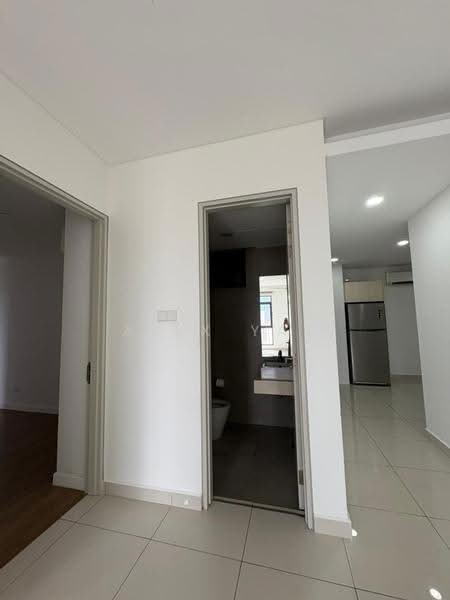 Kondominium untuk Dijual di Vivo Residential Suites - Alex Yap - Bathroom - PropertyGuru.com.my