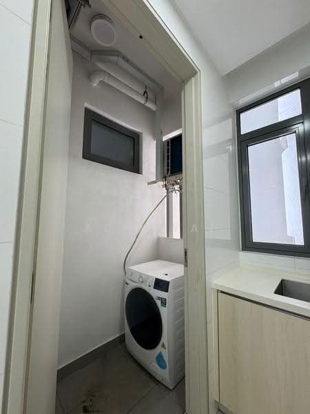 Kondominium untuk Dijual di Vivo Residential Suites - Alex Yap - Bathroom - PropertyGuru.com.my
