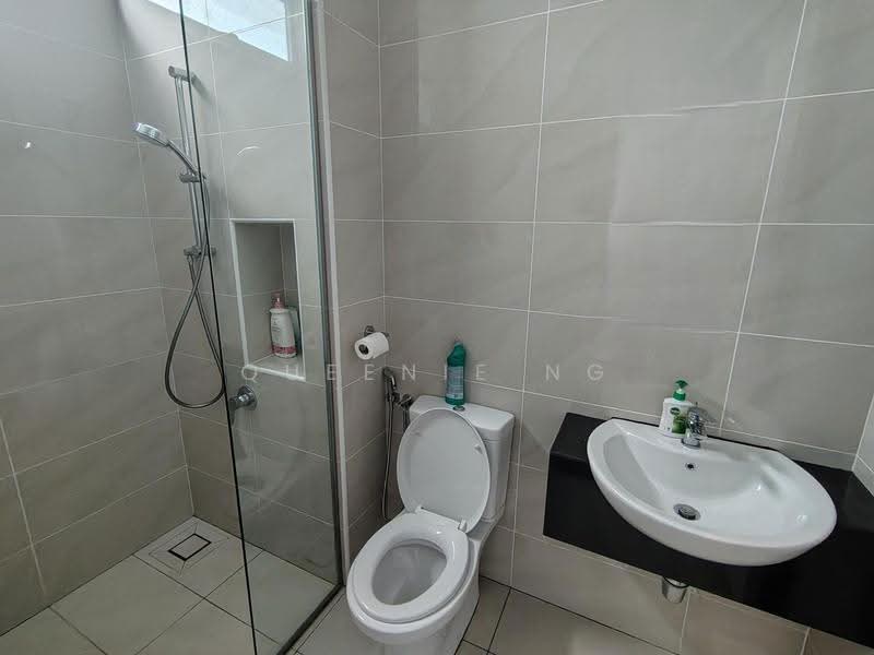 Cluster House for Sale in Taman Ekoflora (Johor Bahru) - Queenie Ng - Bathroom - PropertyGuru.com.my