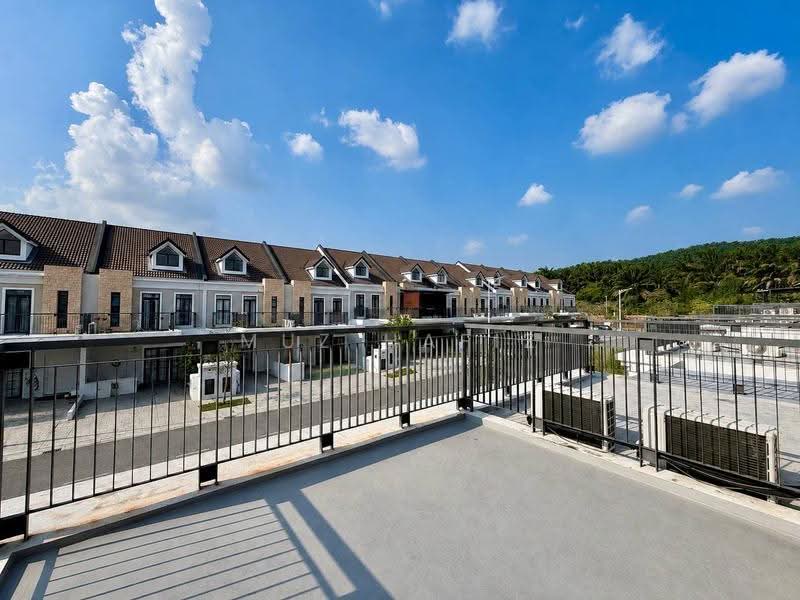 Rumah Teres 2-Tingkat untuk Dijual di Sunsuria City (Dengkil) - Muz Hafiz - PropertyGuru.com.my