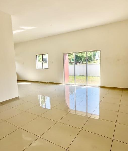 Rumah Teres 1-Tingkat untuk Dijual di Bandar Seri Astana (Sungai Petani) - Khairol Haswadi - Living Room - PropertyGuru.com.my