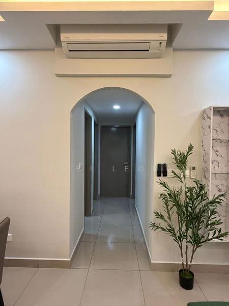 Kediaman Servis untuk Dijual di M Arisa - Yubi Leong - Corridor - PropertyGuru.com.my