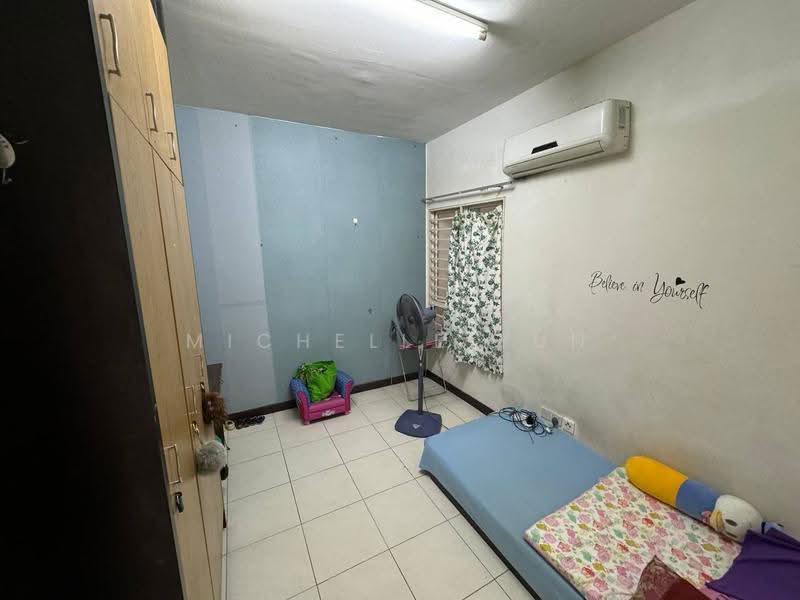 Kondominium untuk Dijual di Cova Villa - Michelle Yun - Bedroom - PropertyGuru.com.my