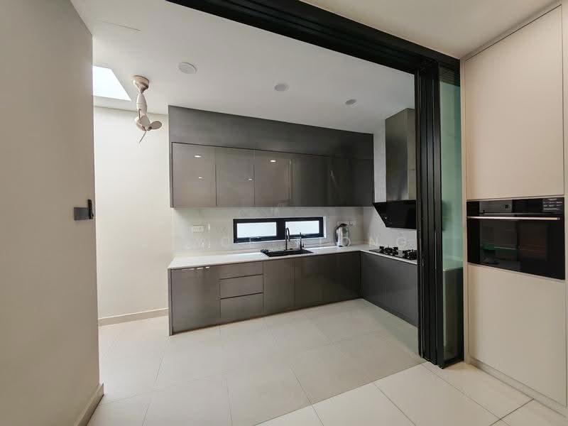 Rumah Teres 2-Tingkat untuk Dijual di Bandar Mahkota Cheras (Cheras) - Joyce Tiong - Kitchen - PropertyGuru.com.my