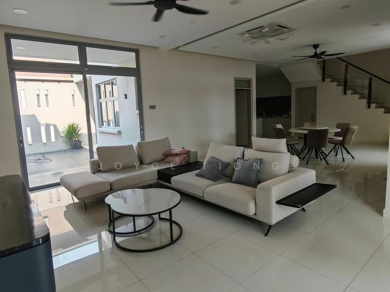 Rumah Teres 2-Tingkat untuk Dijual di Bandar Mahkota Cheras (Cheras) - Joyce Tiong - Living Room - PropertyGuru.com.my