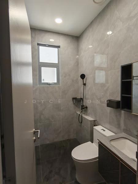 Rumah Teres 2-Tingkat untuk Dijual di Bandar Mahkota Cheras (Cheras) - Joyce Tiong - Bathroom - PropertyGuru.com.my