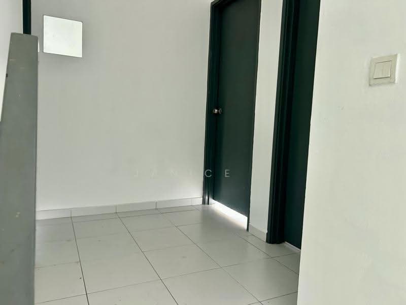 2-storey Terraced House for Sale in Bukit Indah (Iskandar Puteri (Nusajaya)) - Janice . - Corridor - PropertyGuru.com.my