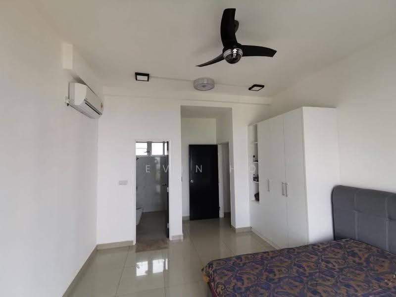 Kediaman Servis untuk Dijual di Twin Galaxy (Dwi Galaksi) - Kevin Ho - Bedroom - PropertyGuru.com.my