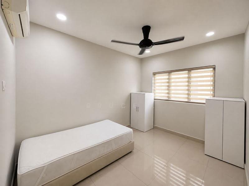 Kediaman Servis untuk Dijual di Maxim Citylights - Bruce . - Bedroom - PropertyGuru.com.my