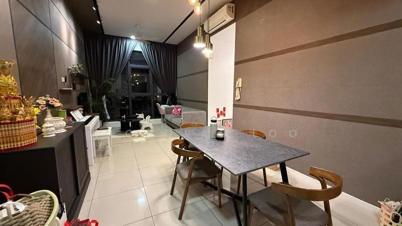 Kondominium untuk Dijual di Waltz Residences - Nicholas Loo - Living Room - PropertyGuru.com.my