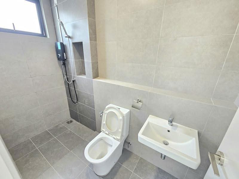 2-storey Terraced House for Rent in Bandar Rimbayu (Telok Panglima Garang) - Leon Goh - Bathroom - PropertyGuru.com.my