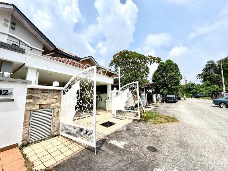2-storey Terraced House for Sale in Seksyen 3 (Bangi) - Azli Ibrahim - Exterior - PropertyGuru.com.my