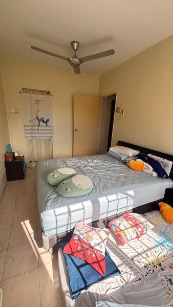 Pangsapuri untuk Dijual di Kinrara Putri - Sherry Aw - Bedroom - PropertyGuru.com.my