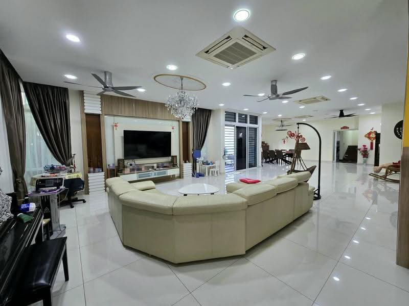 Semi-Detached House for Sale in Kinrara Residence (Puchong) - John Lee - Living Room - PropertyGuru.com.my