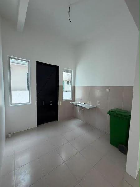 Semi-Detached House for Sale in Bandar Tasek Mutiara (Simpang Ampat) - Fish Ling - Kitchen - PropertyGuru.com.my