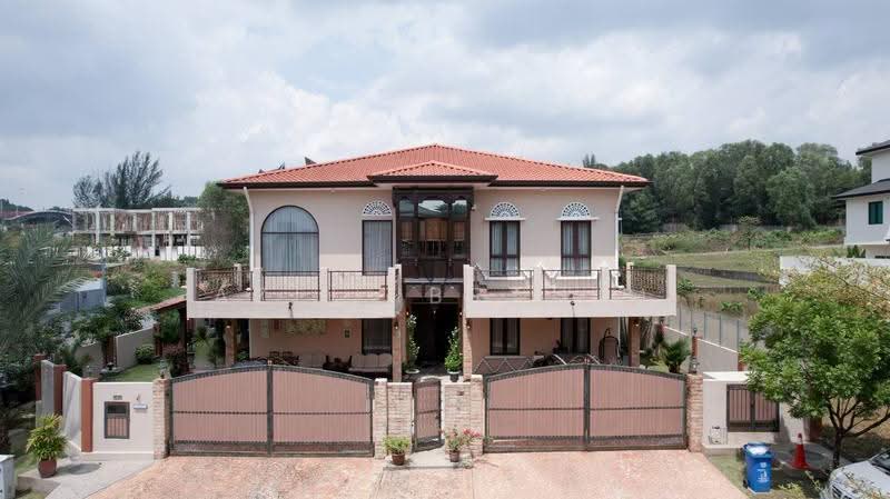 Bungalow House untuk Dijual di D'Kayangan (Shah Alam) - Azli Ibrahim - Exterior - PropertyGuru.com.my