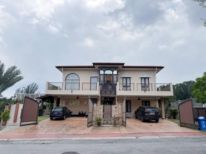 Bungalow House untuk Dijual di D'Kayangan (Shah Alam) - Azli Ibrahim - Exterior - PropertyGuru.com.my