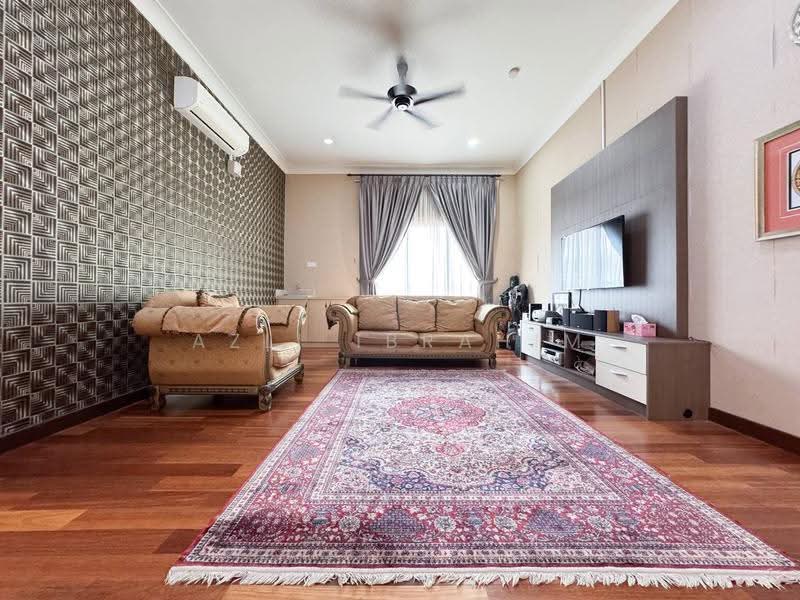 Bungalow House untuk Dijual di D'Kayangan (Shah Alam) - Azli Ibrahim - Living Room - PropertyGuru.com.my