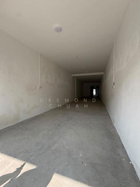 Kedai untuk Disewa di Sungai Jawi (Penang) - Desmond Chuah - Corridor - PropertyGuru.com.my