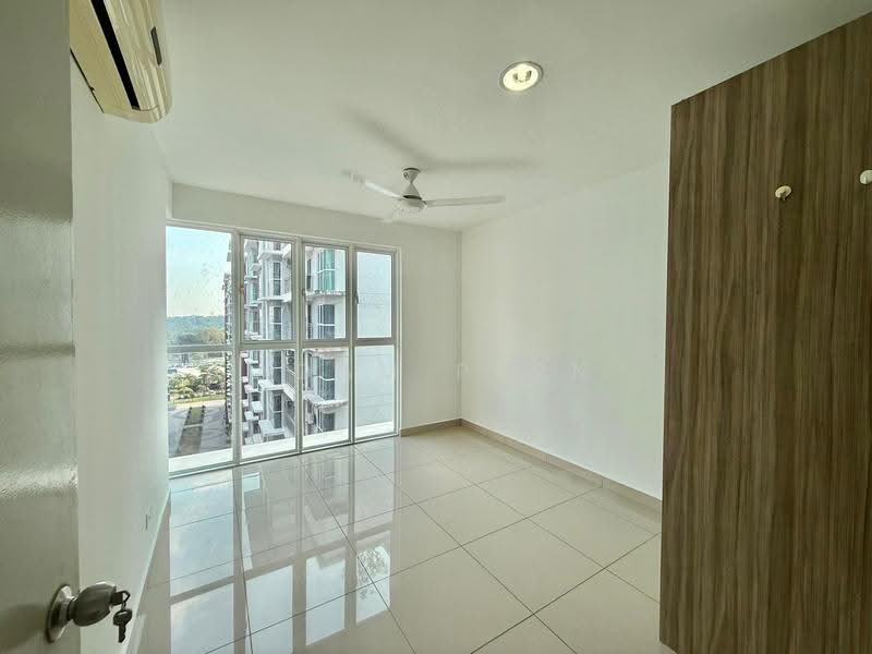 Service Residence for Sale at Pacific Place - Adam Pern - Interior - PropertyGuru.com.my
