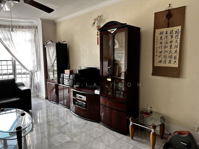 Condominium for Rent at Endah Regal Condominium - Alicia Yeoh - Living Room - PropertyGuru.com.my