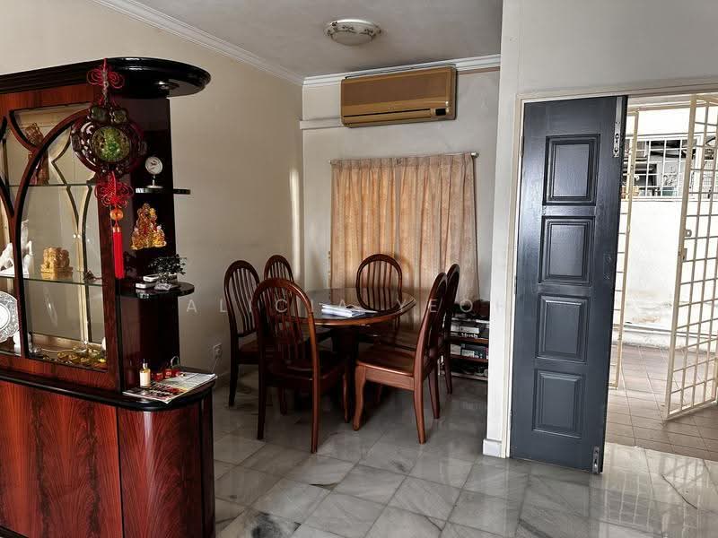 Condominium for Rent at Endah Regal Condominium - Alicia Yeoh - Dining Room - PropertyGuru.com.my