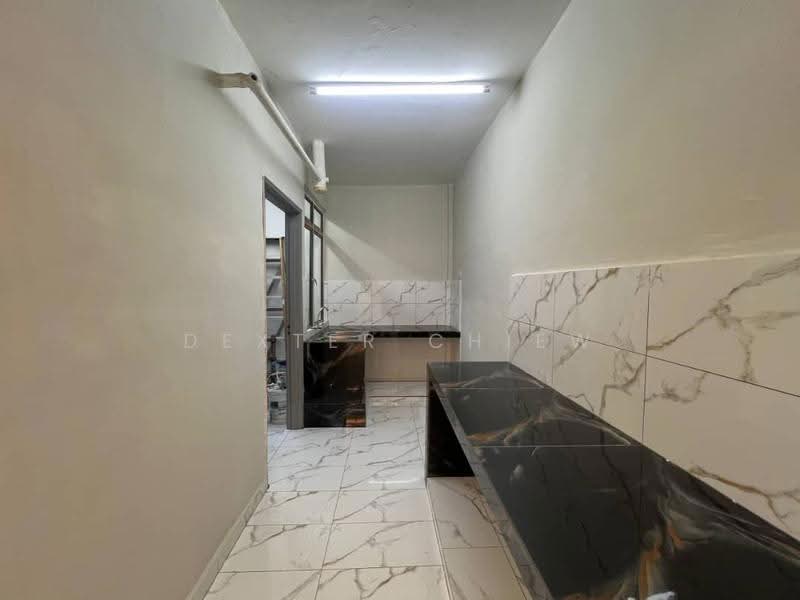 Apartment for Sale at Apartment Kekwa - Dexter Chiew - Kitchen - PropertyGuru.com.my