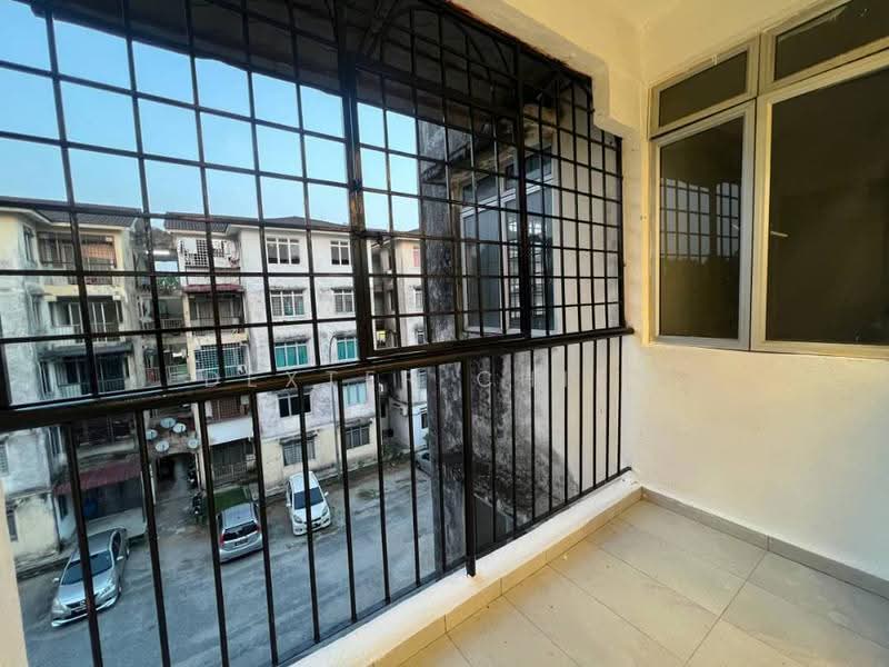 Apartment for Sale at Apartment Kekwa - Dexter Chiew - Balcony - PropertyGuru.com.my
