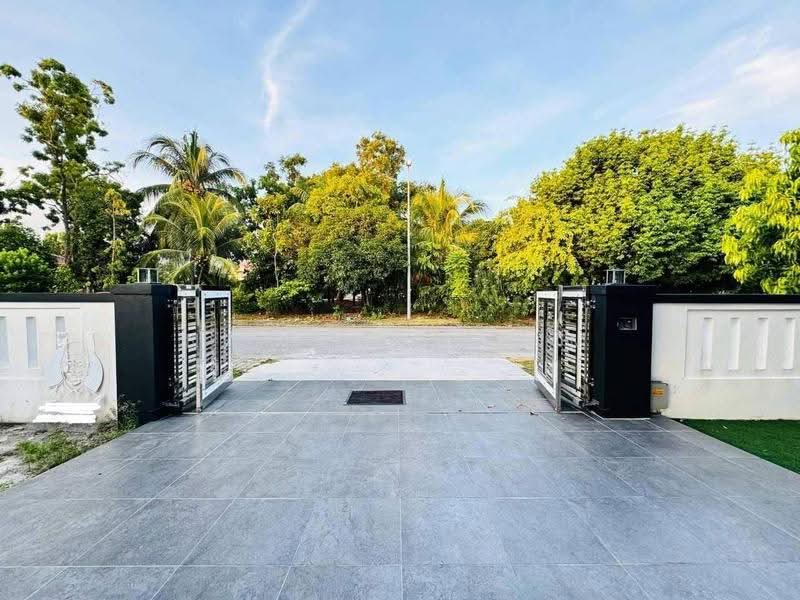 Rumah Teres 2-Tingkat untuk Dijual di Shah Alam (Selangor) - Nafis Hashim - Exterior - PropertyGuru.com.my