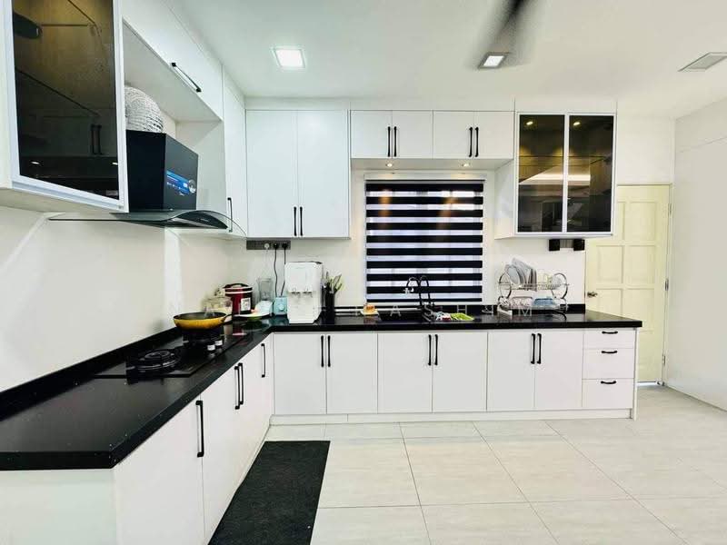 Rumah Teres 2-Tingkat untuk Dijual di Shah Alam (Selangor) - Nafis Hashim - Kitchen - PropertyGuru.com.my