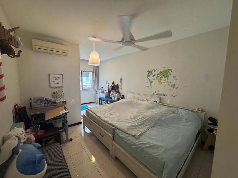 Rumah Teres untuk Dijual di Bukit Jelutong (Shah Alam) - Zahir Ajran - PropertyGuru.com.my