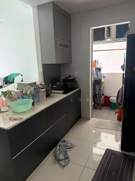 Service Residence for Sale at Wave @ Marina Cove - Linn Loke - Kitchen - PropertyGuru.com.my